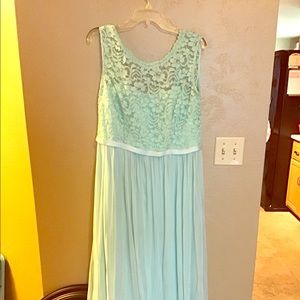 Bridesmaid dress mint, size 12
